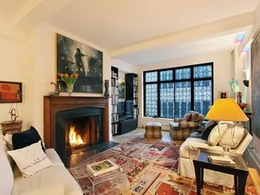 Sold by Corcoran | media 7