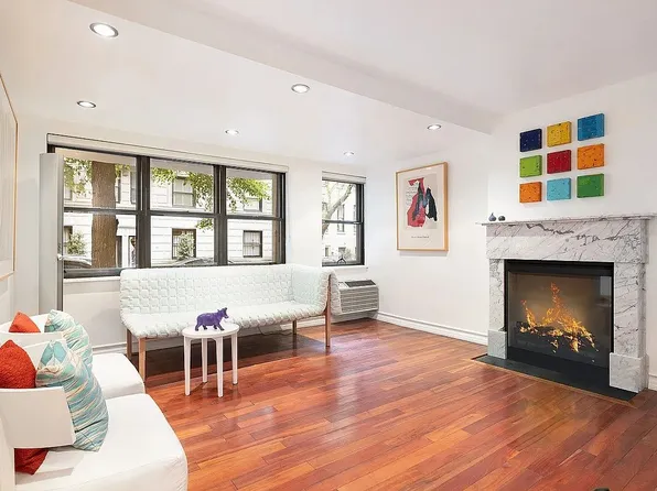 57 E 75th St APT 1F, New York, NY 10021