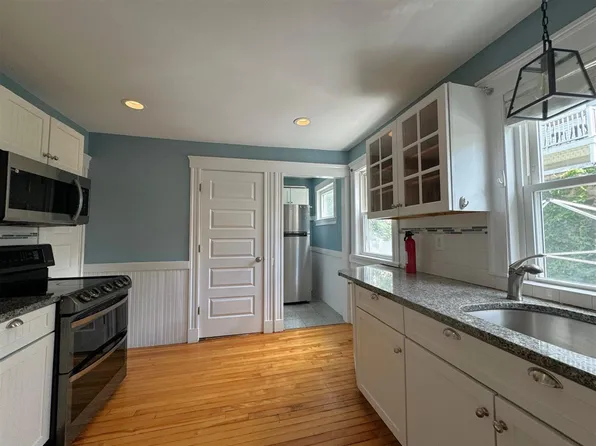 11 Gordon St #1, Somerville, MA 02144