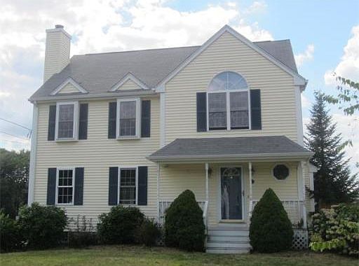 2nd image of 11 Ashford Ln