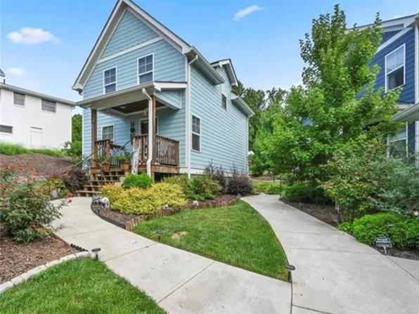 316 Cottage Ct, Ball Ground, GA 30107