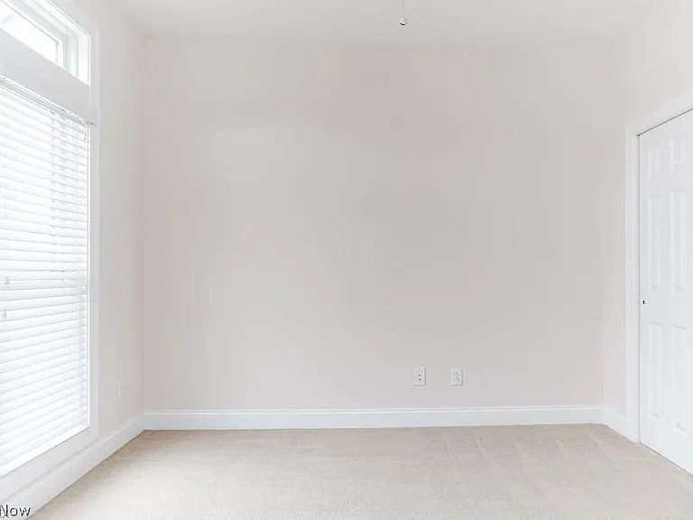 131 Vine St #51 — Photo 19