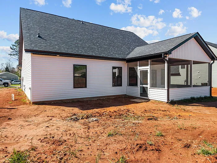 1010 Gibson Rd — Photo 52
