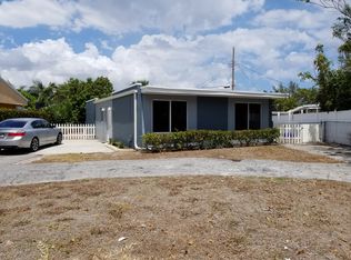 251 Manchester St, Boca Raton, FL 33487