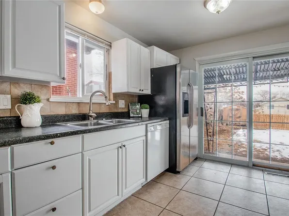 824 Xavier St, Denver, CO 80204