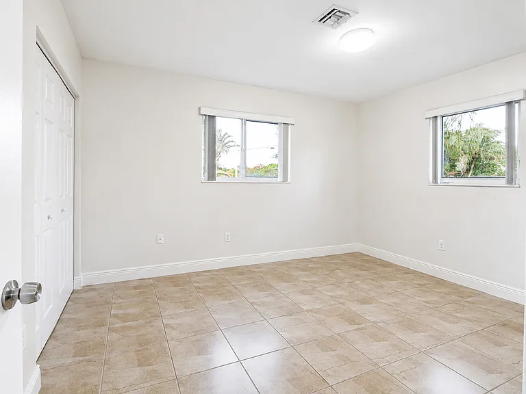 15445 SW 99th Ave — Photo 11