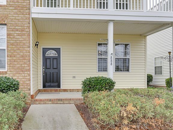 5th image of 888 Devereaux Dr