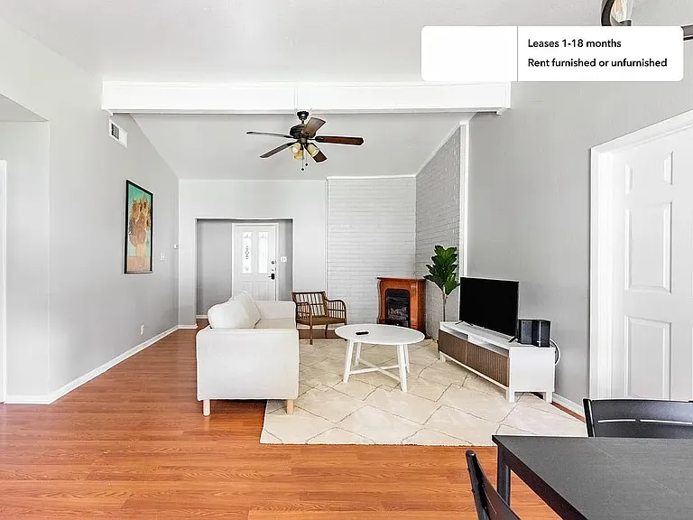 2311 Galway St — Photo 36