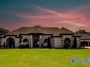 1039 Pleasant Hill Rd, Decatur, AL 35603