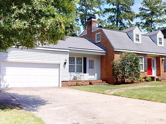 3rd image of 302 Cashwell Dr