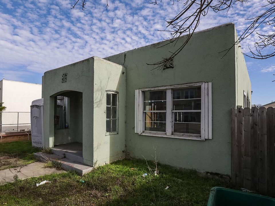 1815 Mission St Santa Cruz CA 95060 Zillow