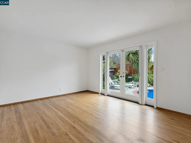 Sumac Cir — Photo 3