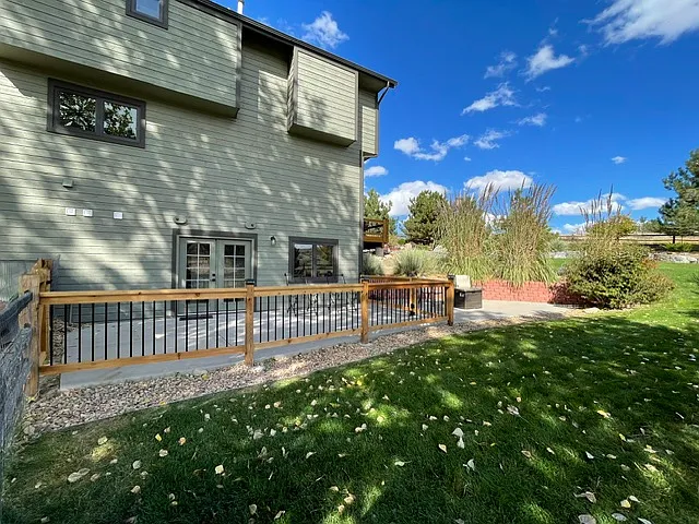 6710 Hillside Way — Photo 3