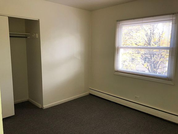 5th image of 29 N Dryden Pl