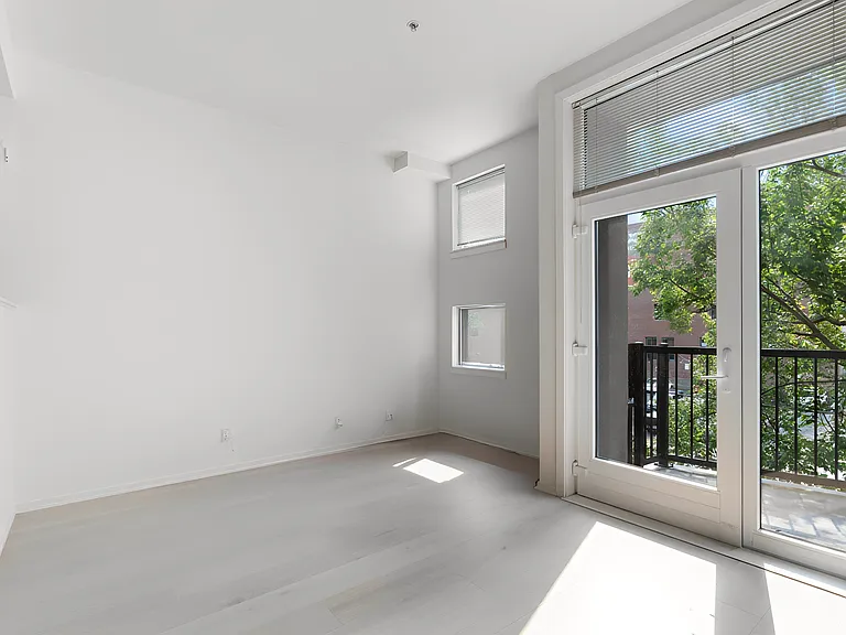 Additional living space/sitting area or library