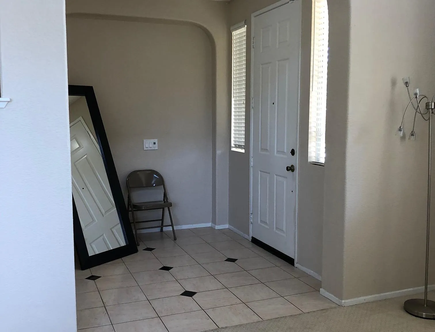 1402 Abernathy Drive — Photo 3
