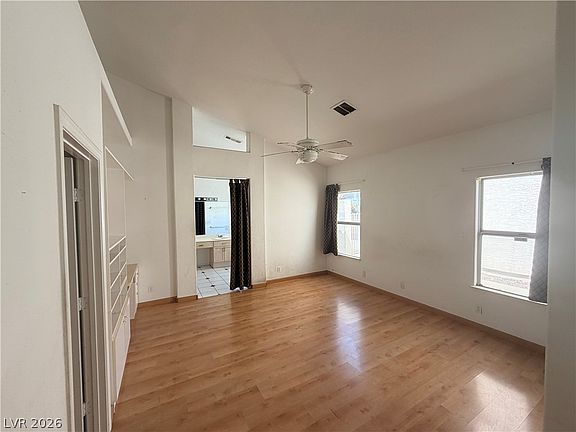 2nd image of 2810 Dorset Ave