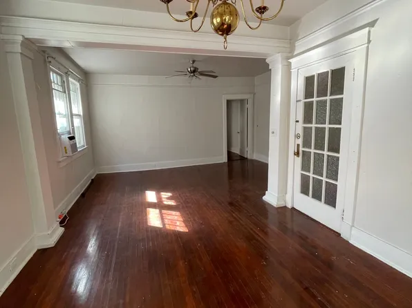 7816 Saint Charles Ave, New Orleans, LA