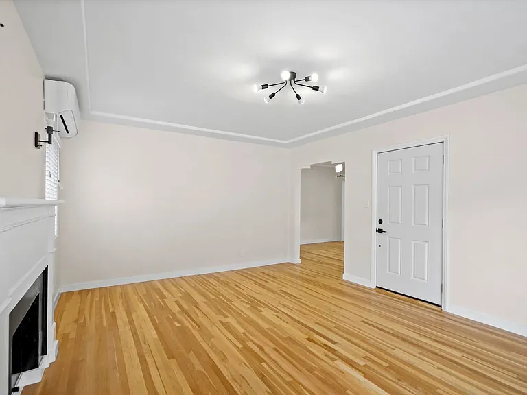 1826 W. Silverlake Dr — Photo 6