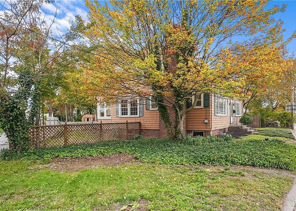 436 Pawtucket Ave, Rumford, RI 02916 Zillow
