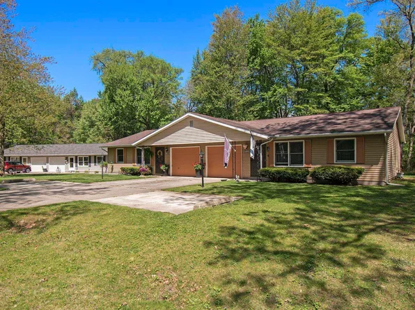 25609-25611 Thelmadale Dr, Elkhart, IN 46514