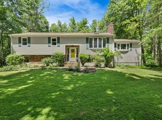 490 Marshall St, Paxton, MA 01612