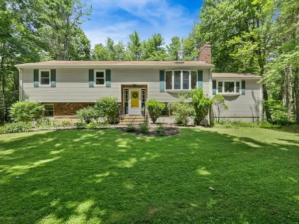 490 Marshall St, Paxton, MA 01612