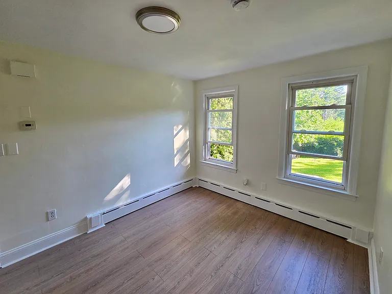1430 Sussex Tpke #3 — Photo 4