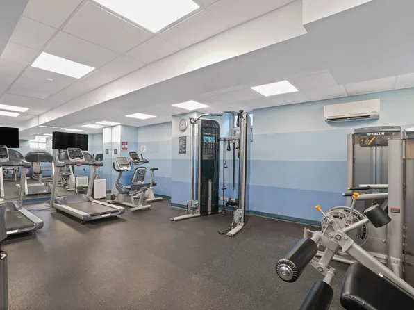 2650 Ocean Parkway image 12 of 19