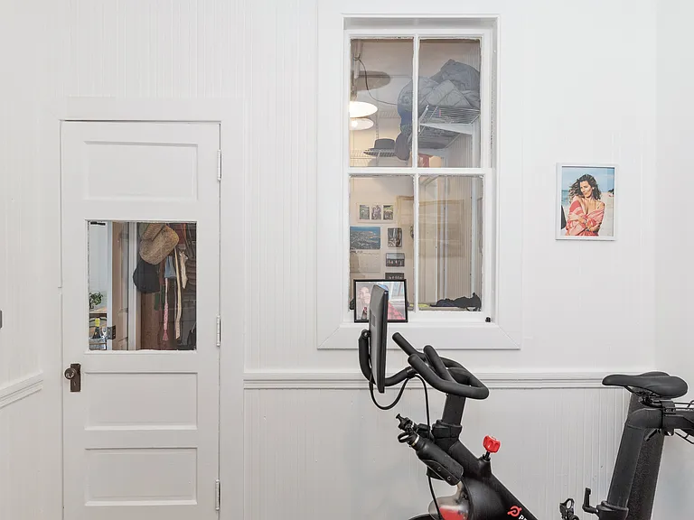 524 Harrison Ave #2 — Photo 16