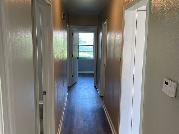 5th image of 1809 Murray Ln