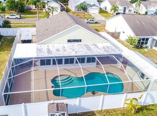 118 Island Water Way, Apollo Beach, FL 33572