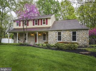 1027 Darby Dr, Yardley, PA