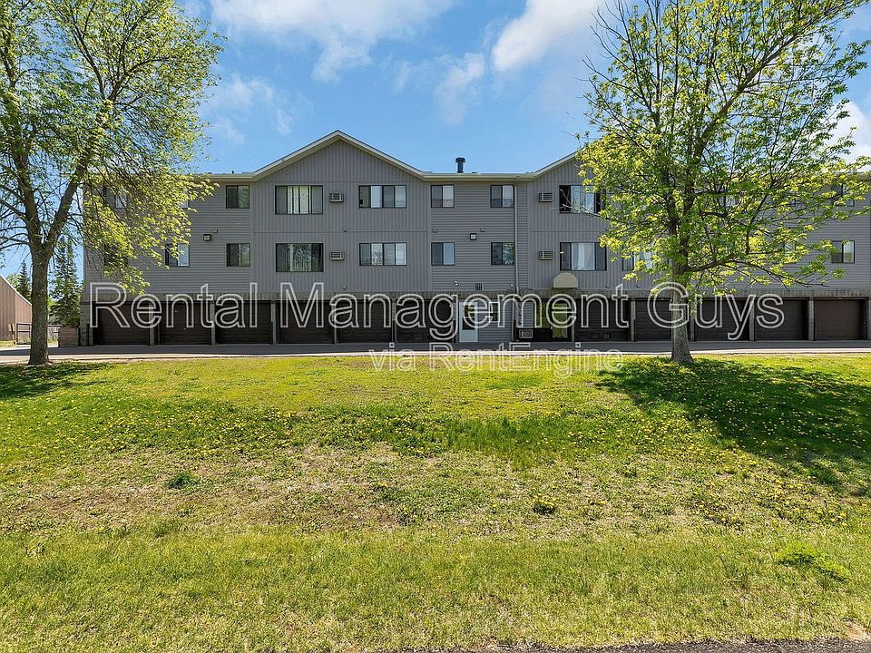 1st image of 133 E Cedar St APT 203