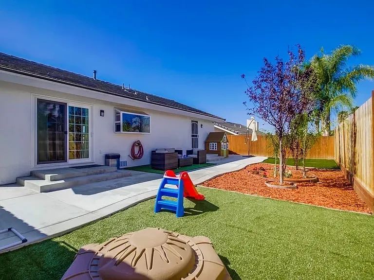 1569 Spring Creek Ln — Photo 19