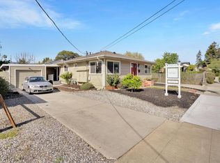 924 Valota Rd, Redwood City, CA 94061