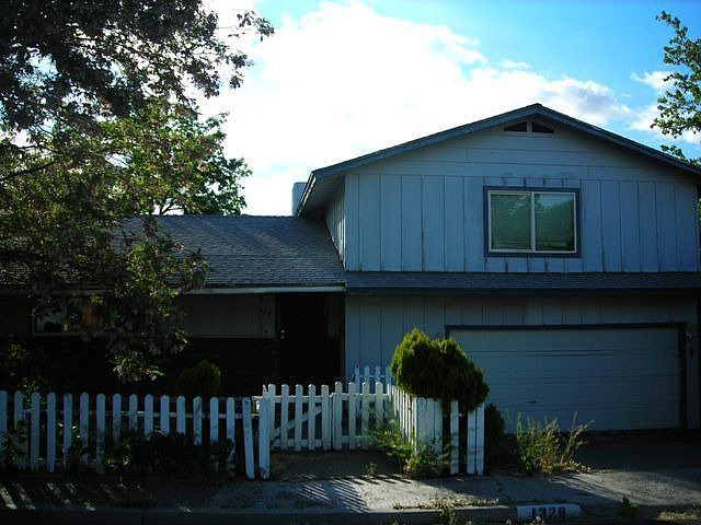 1st image of 1328 La Loma Dr