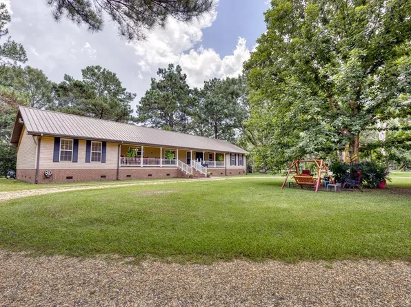 57 Thompson Ln, Carriere, MS 39426