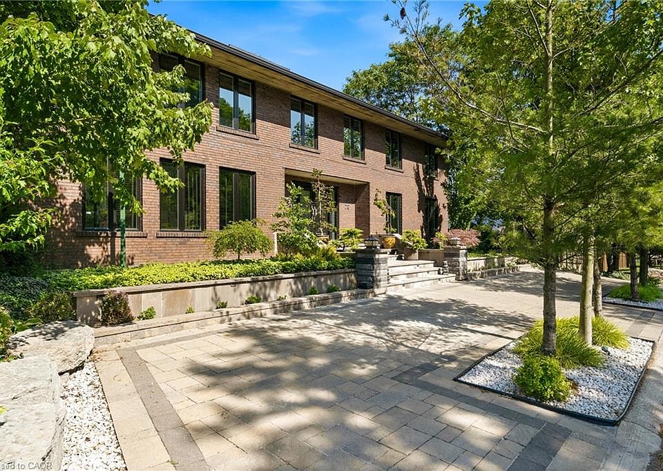 1st image of 78 Terrace Dr