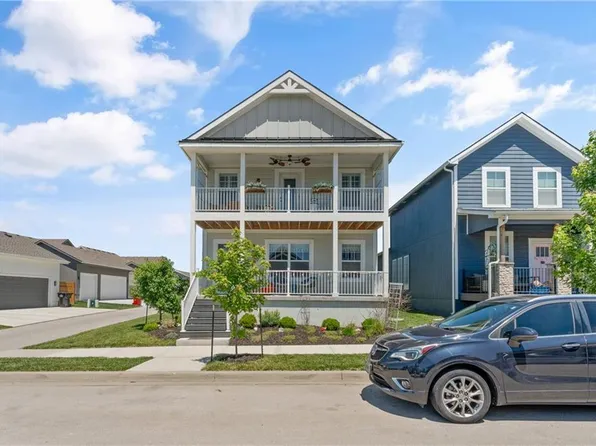 23500 E 11th St S, Independence, MO 64056