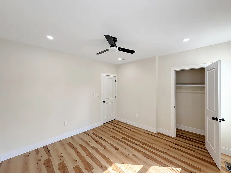 2915 Kirk Ave — Photo 15