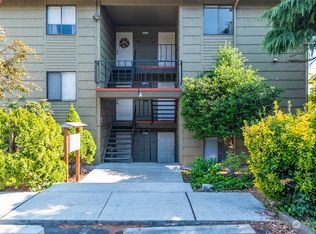 270 SE Barrington Dr APT A306, Oak Harbor, WA 98277