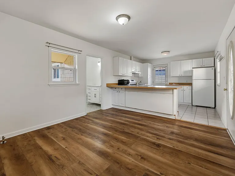 127A Plymouth St NW — Photo 6
