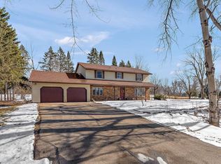 8290 Angus Ave, Inver Grove Heights, MN 55077