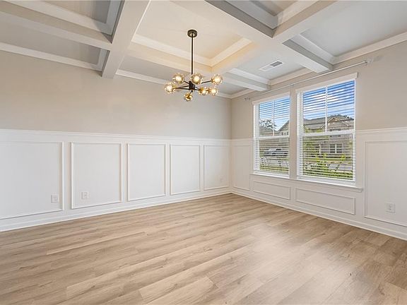 5th image of 116 Cabin Way