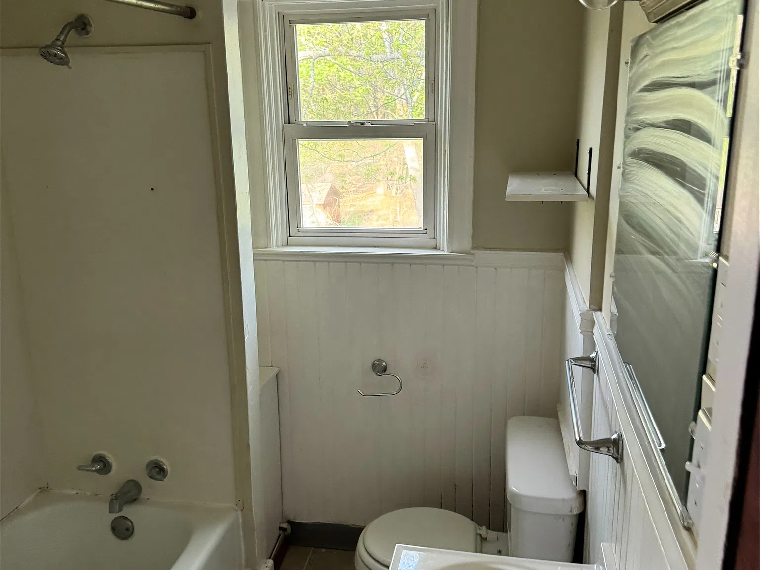 2 bed, 750 sqft, $950 — Photo 3
