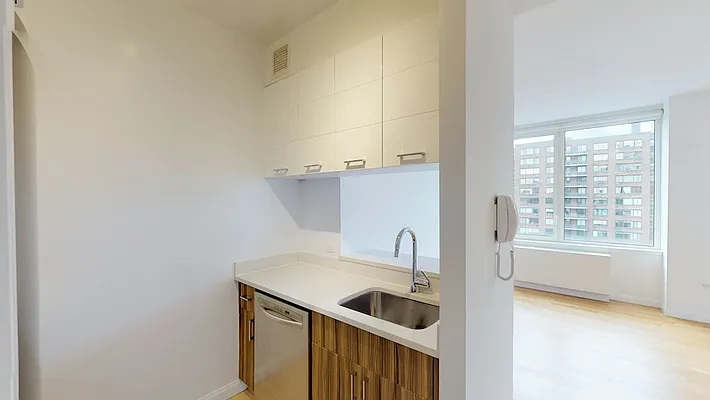Rented by UDR | media 1