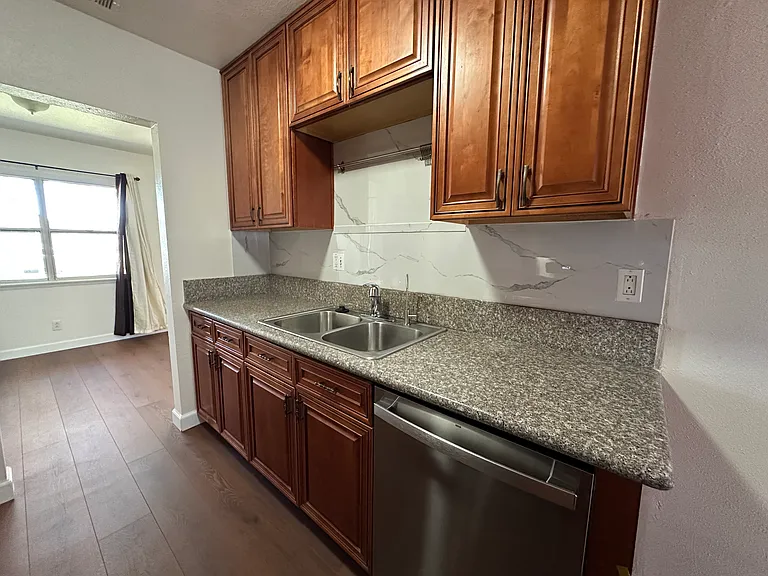 12776 Ross Ave — Photo 12