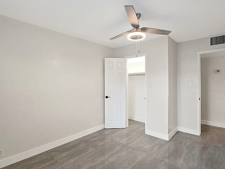 1216 E Desert Park Ln — Photo 12
