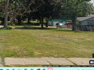 342 S Myrtle Ave, Kankakee, IL 60901